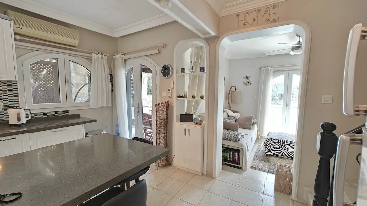 Kitchen area